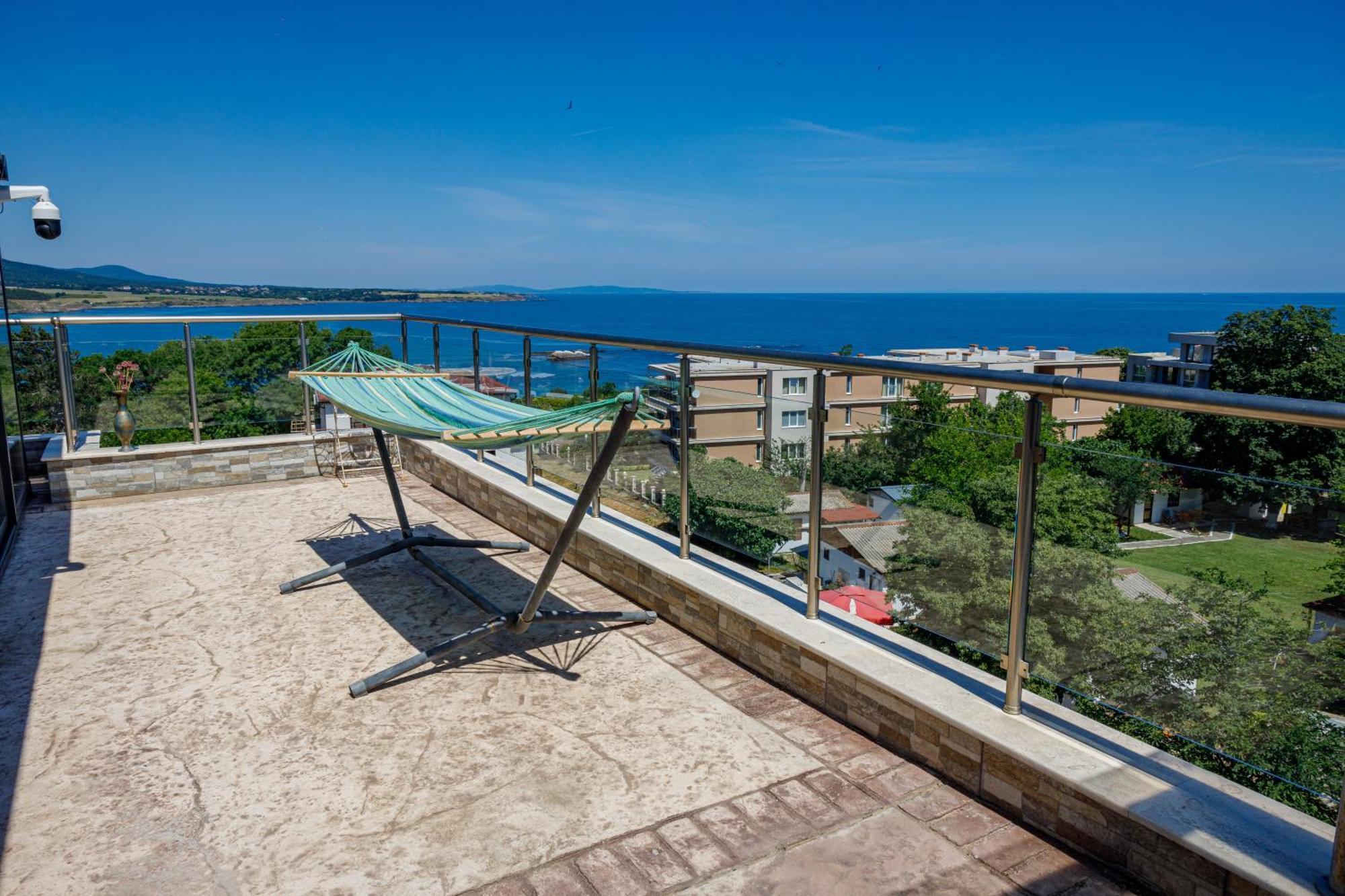 Silitur Central Ahtopol Exterior photo